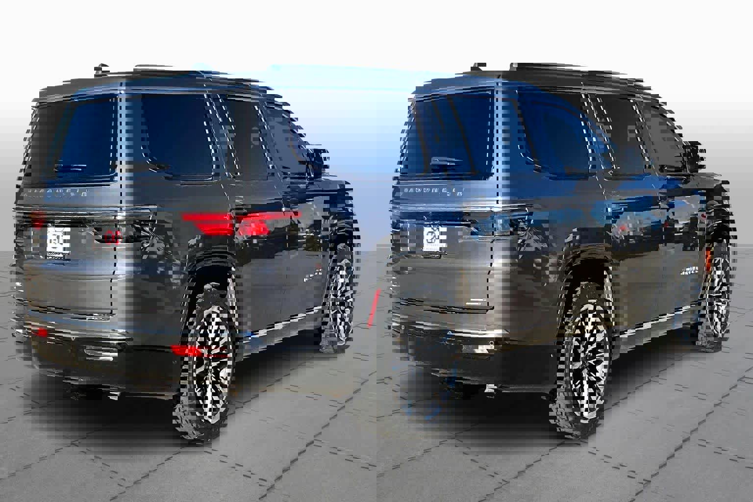 Used 2022 Jeep Wagoneer Series III w/ Premium Group I image 12