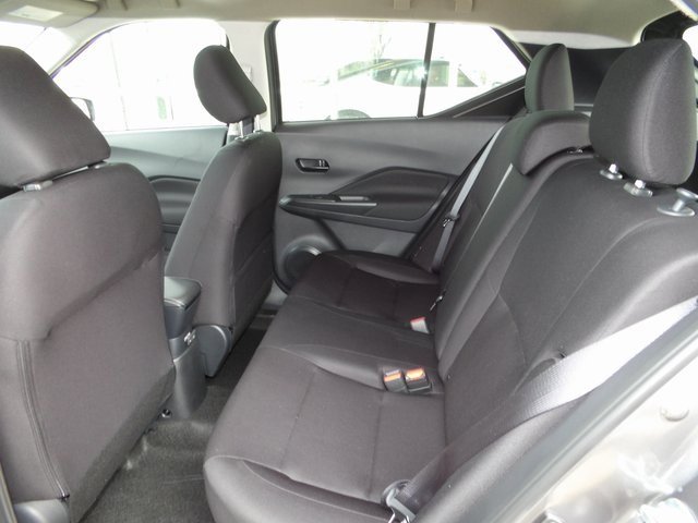 Used 2025 Nissan Kicks Play S image 14