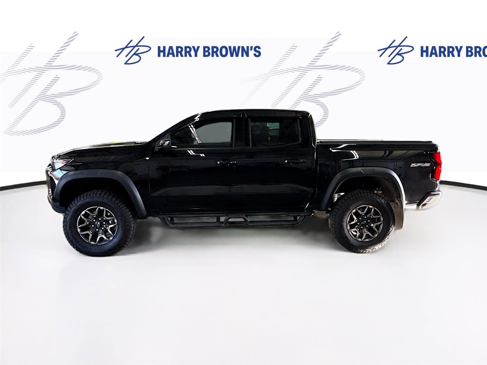 Used 2023 Chevrolet Colorado ZR2 w/ ZR2 Convenience Package III AWD/4WD image 8