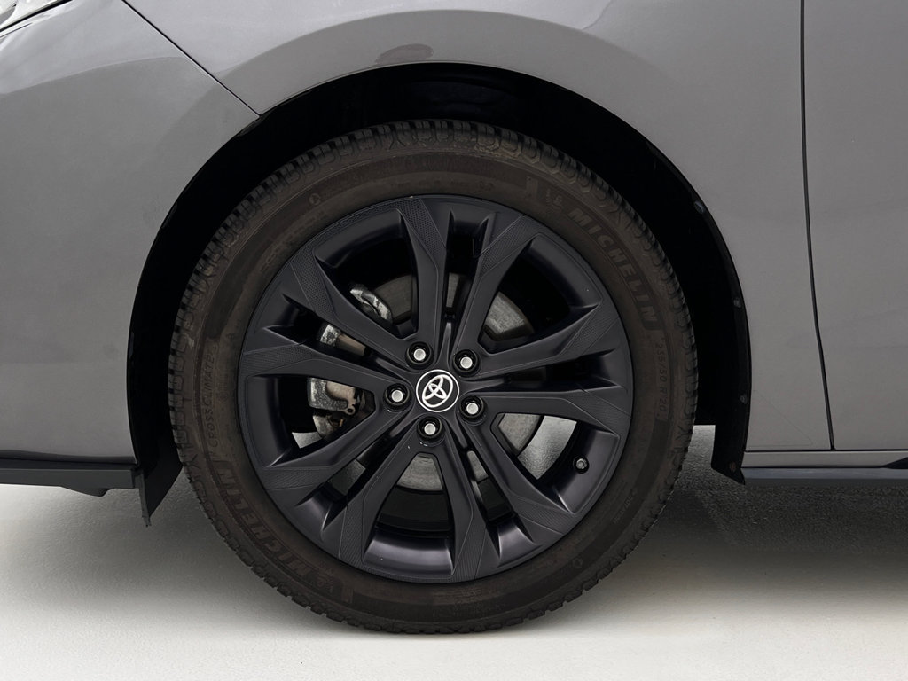 Used 2022 Toyota Sienna XSE w/ XSE Plus Package FWD image 28