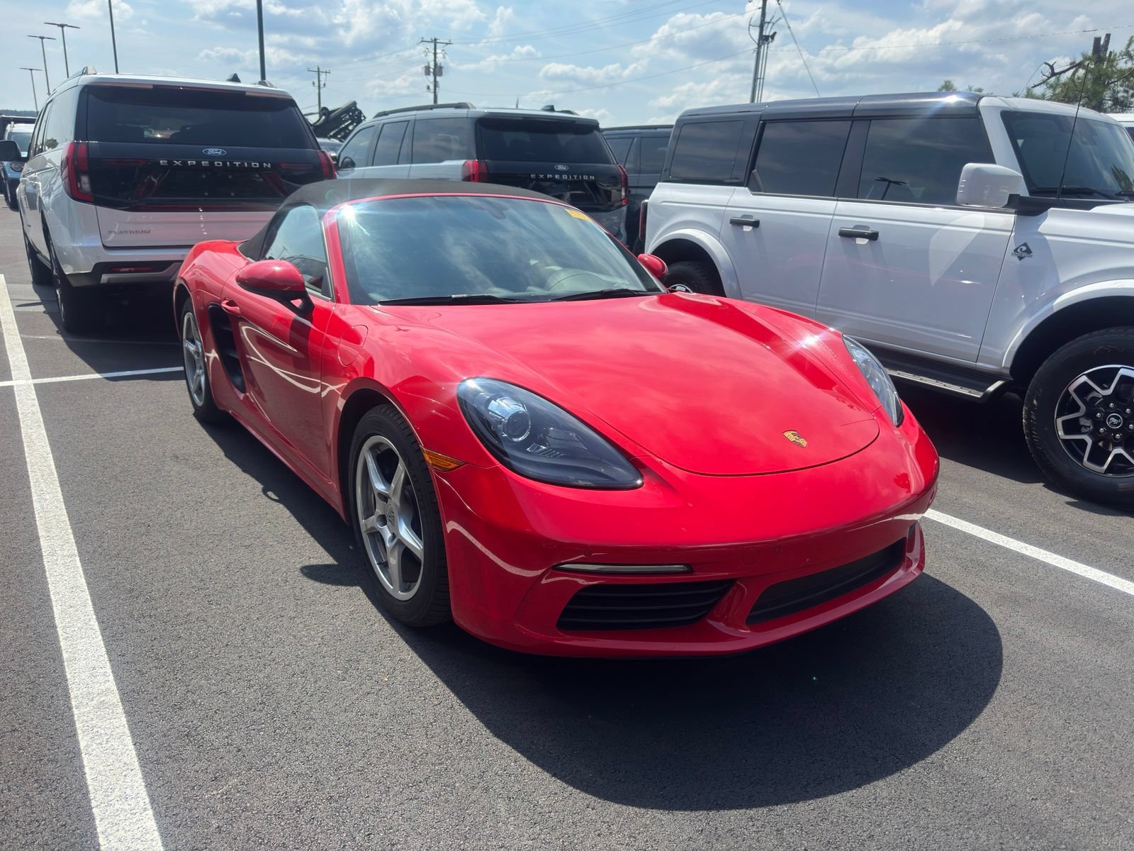 Used 2019 Porsche 718 Boxster RWD image 11