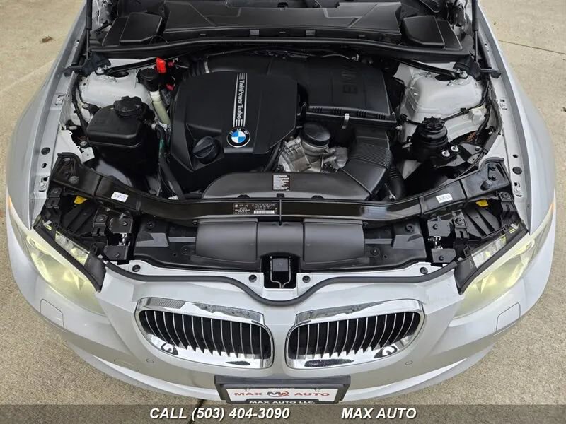 Used 2012 BMW 335i Coupe image 34