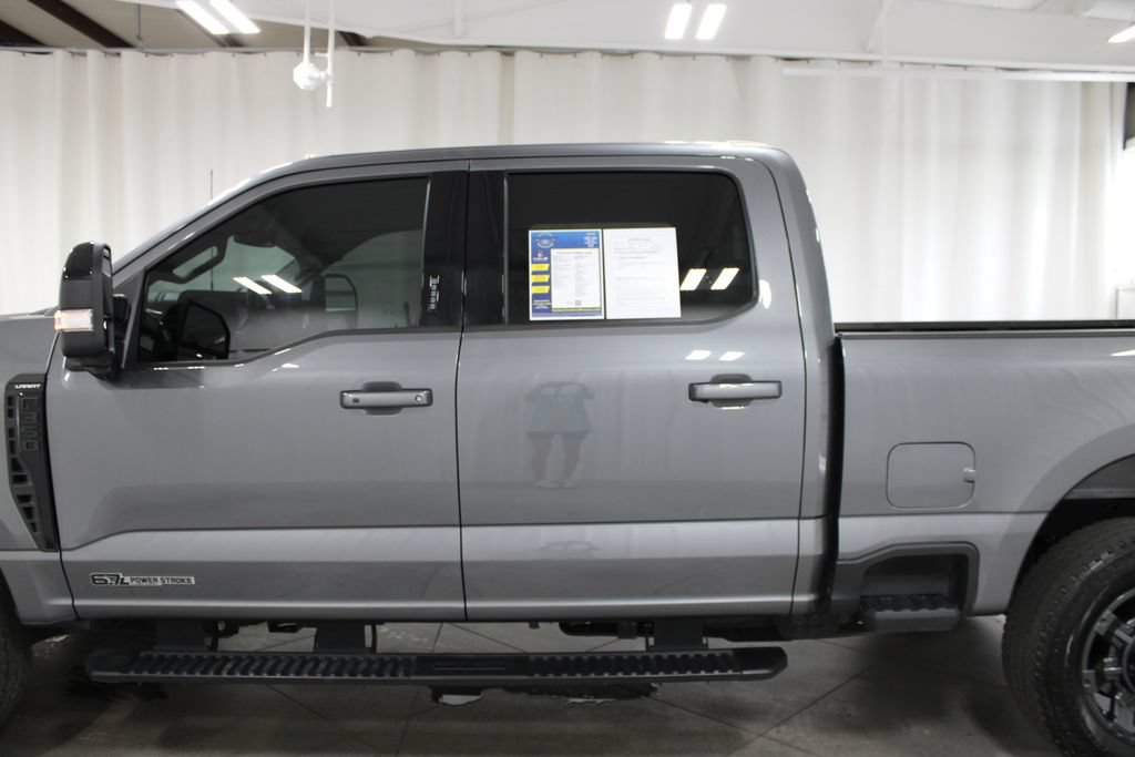 Used 2024 Ford F350 Lariat w/ Sport Appearance Package AWD/4WD image 6