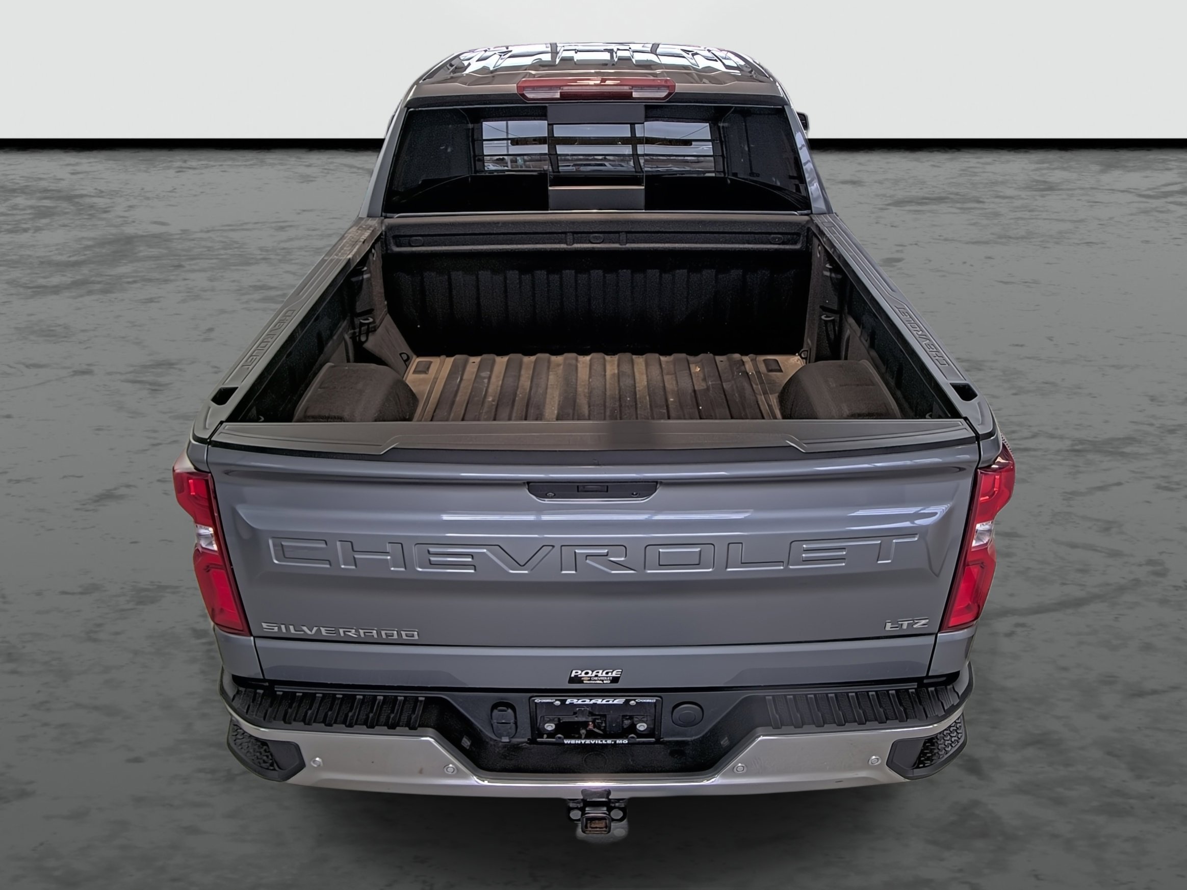 Used 2021 Chevrolet Silverado 1500 LTZ image 3
