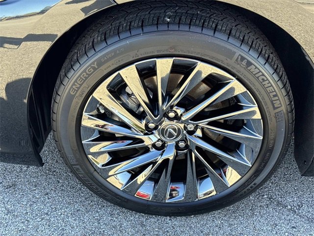 Certified 2025 Lexus ES 300h Ultra Luxury image 9