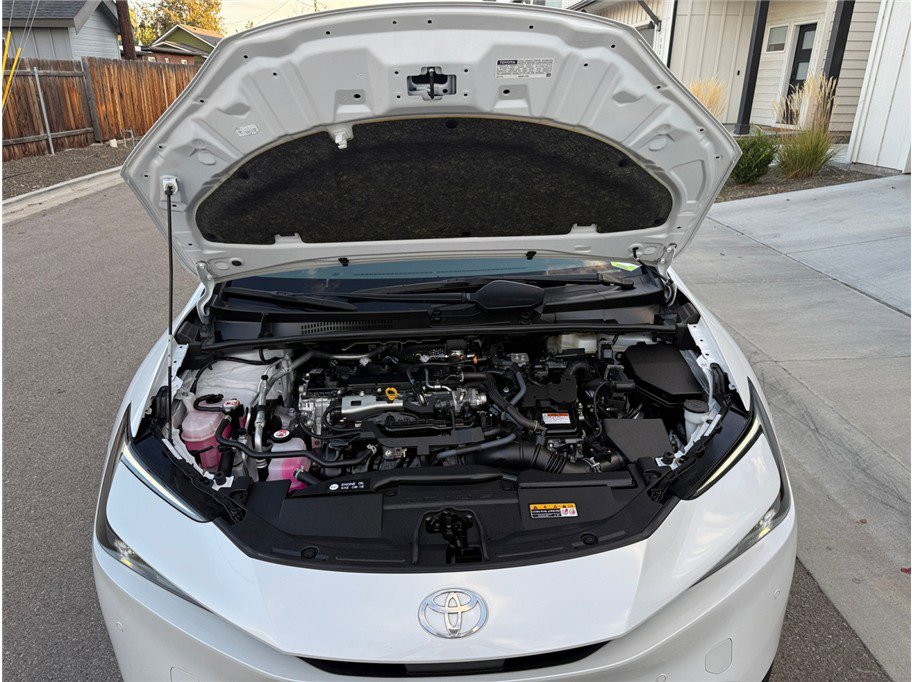 Used 2023 Toyota Prius LE image 50