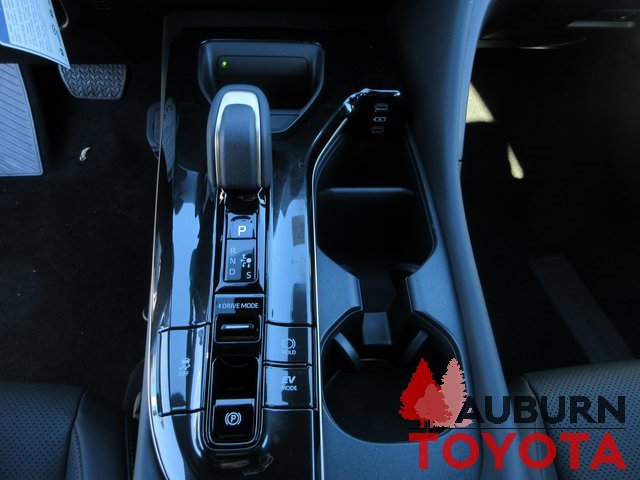 New 2026 Toyota Crown Signia image 18