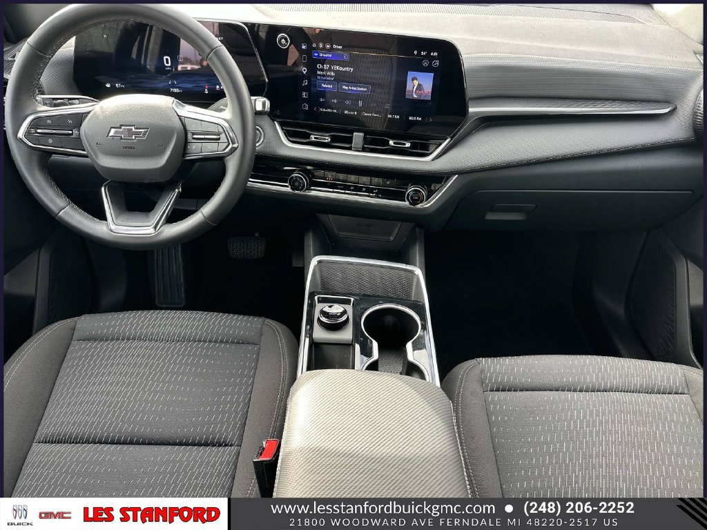 Used 2026 Chevrolet Equinox LT FWD image 14