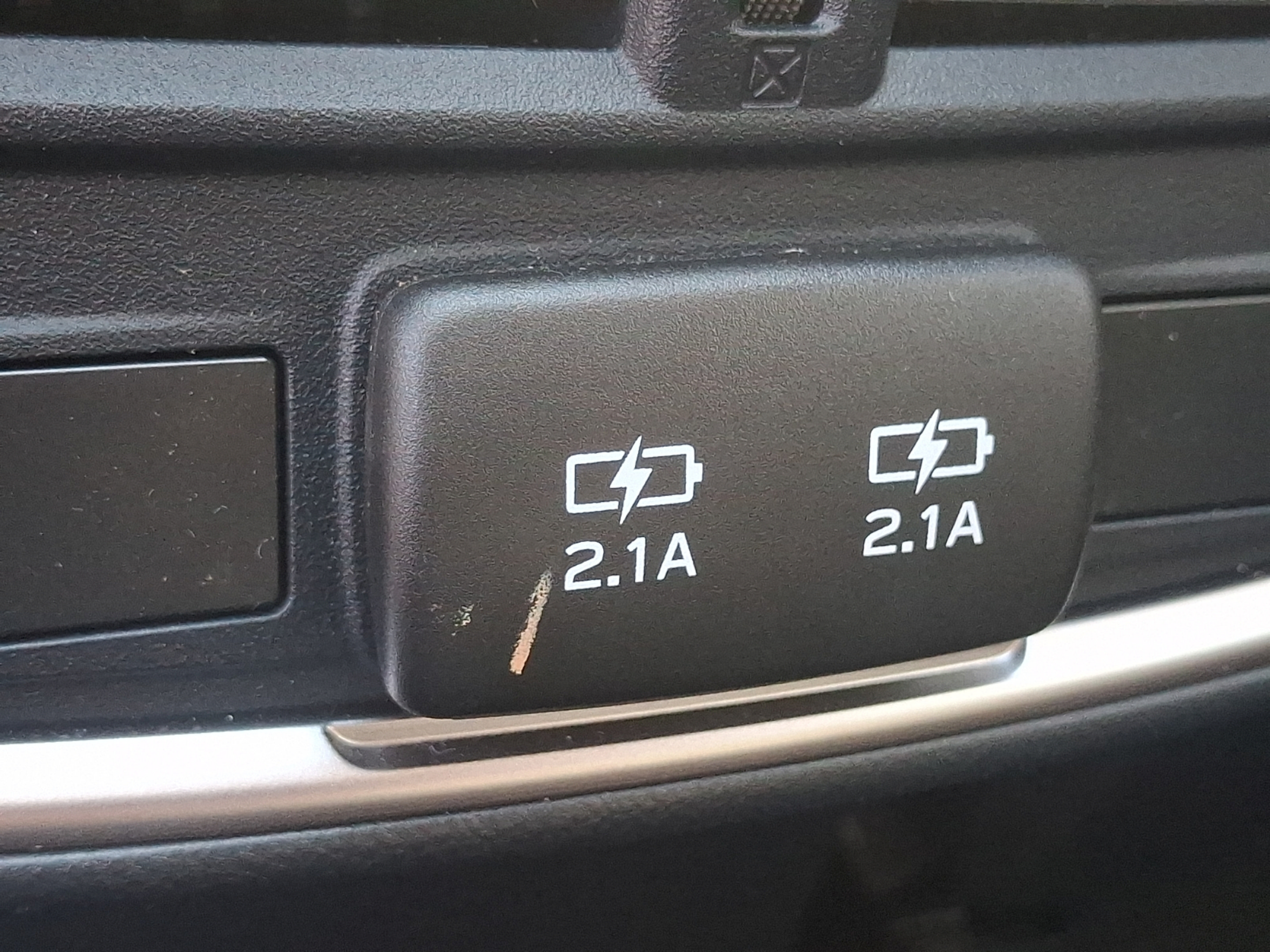 Used 2022 Subaru Forester Limited AWD/4WD image 9
