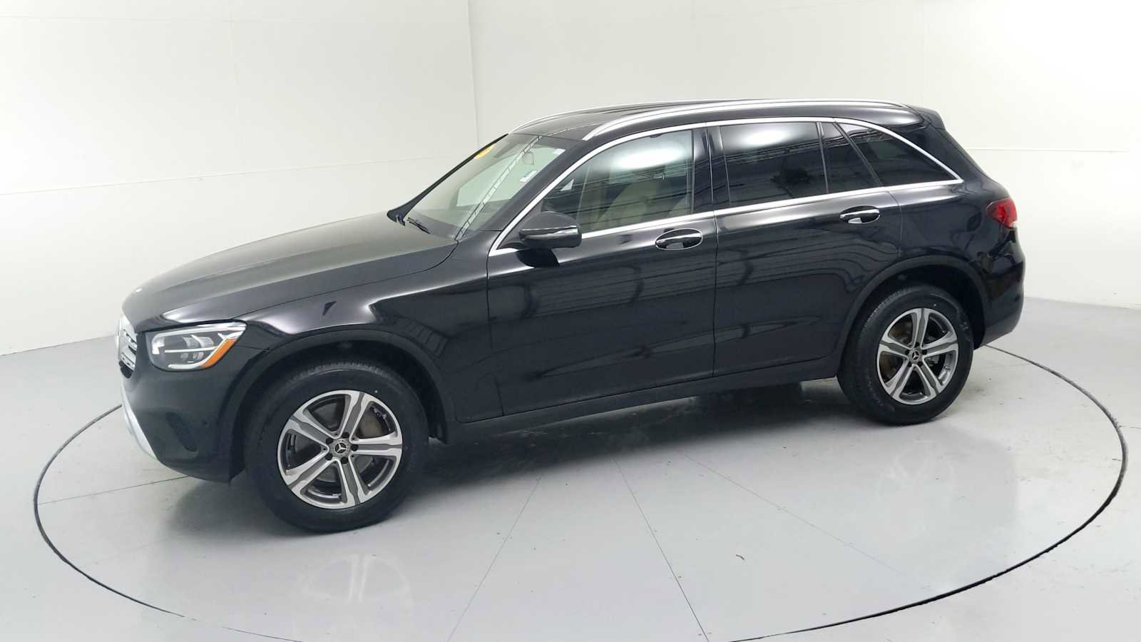 Used 2020 Mercedes-Benz GLC 300 image 5