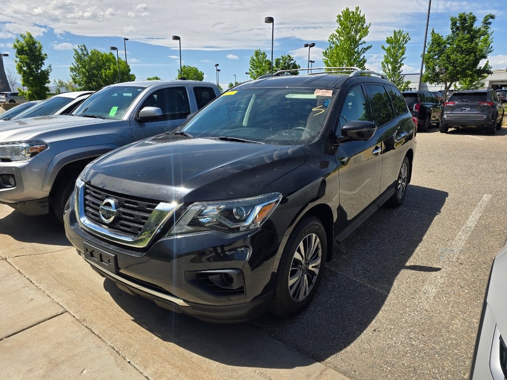 Used 2018 Nissan Pathfinder SL w/ Cargo Package AWD/4WD image 10