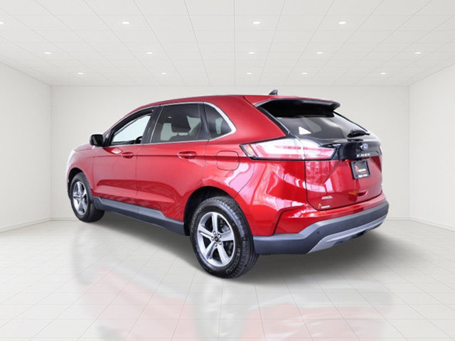 Certified 2024 Ford Edge SEL w/ Convenience Package AWD/4WD image 5