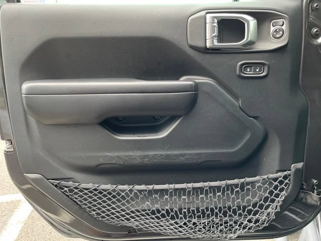 Used 2018 Jeep Wrangler Unlimited Rubicon AWD/4WD image 15