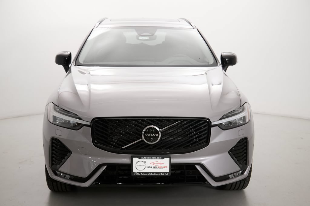 New 2026 Volvo XC60 B5 Plus w/ Protection Package Premier AWD/4WD image 5