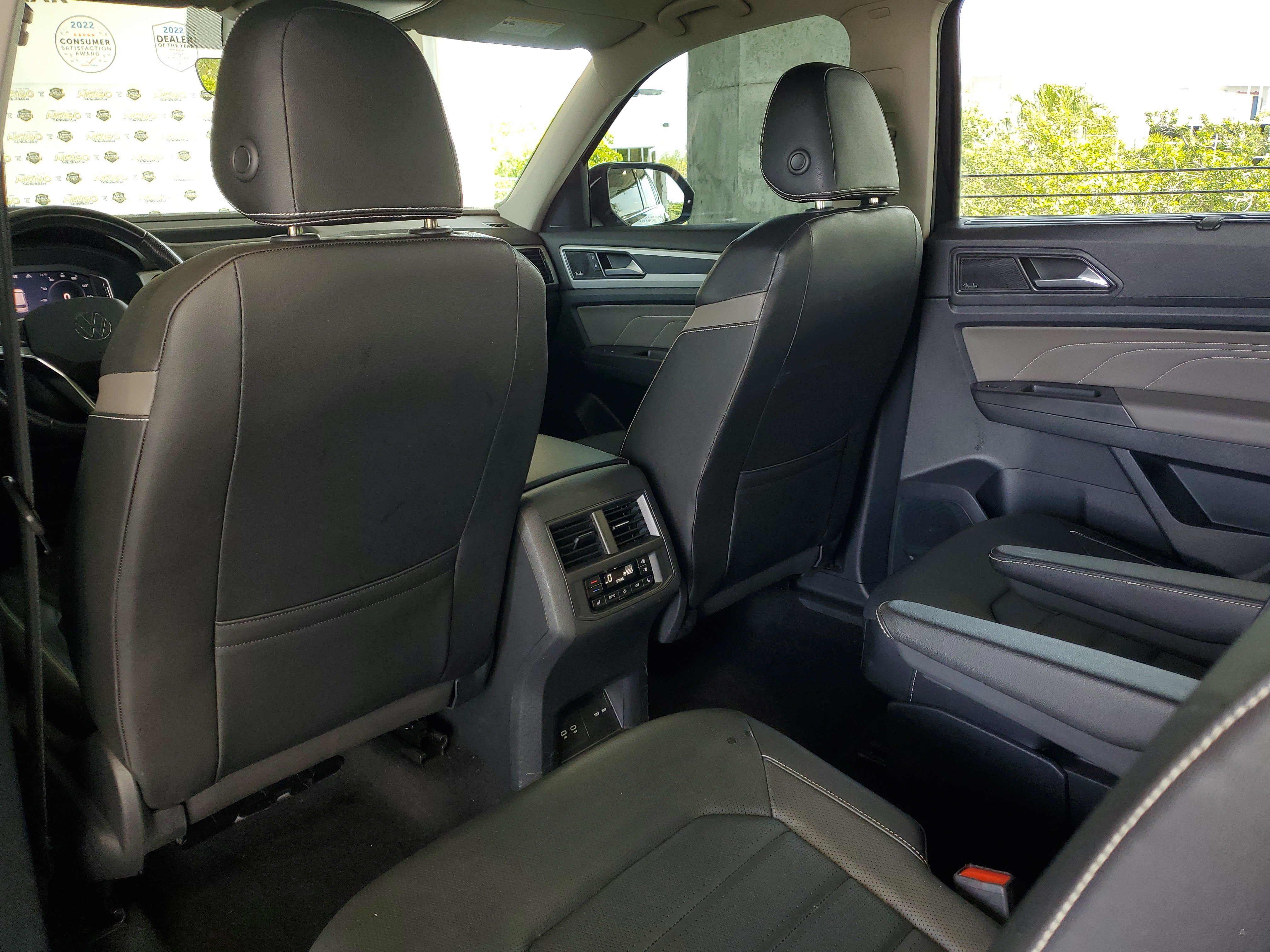 Used 2023 Volkswagen Atlas SEL Premium AWD/4WD image 10