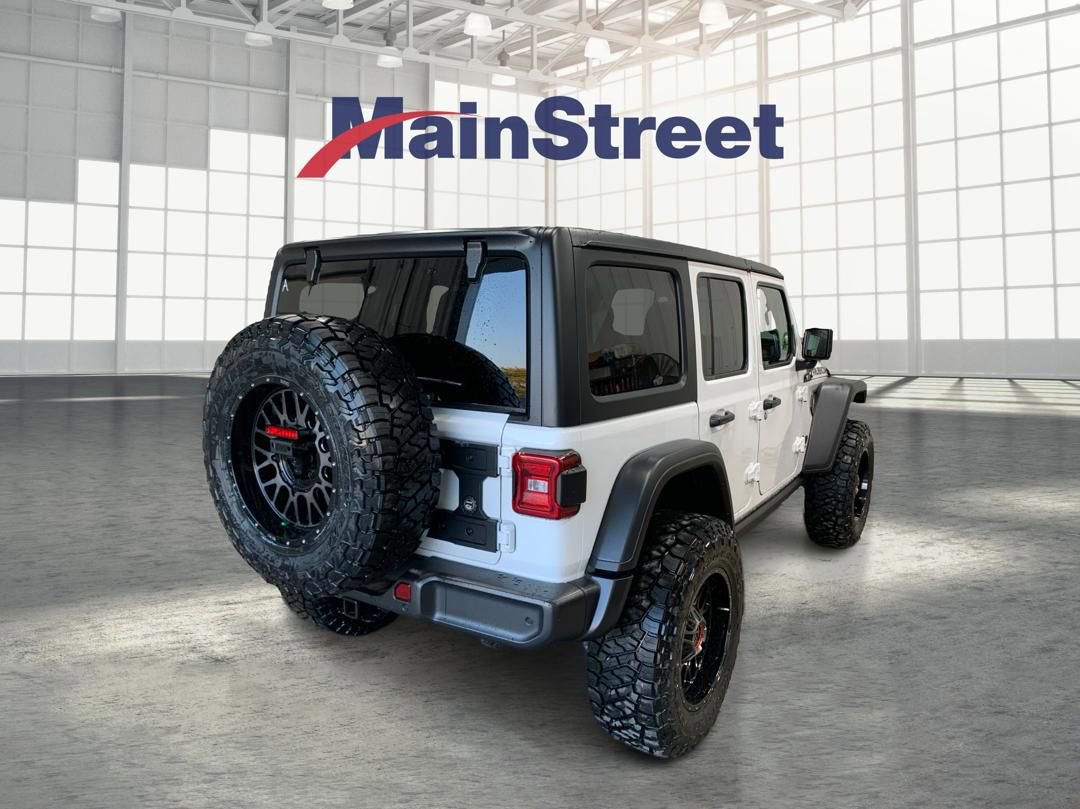 Used 2024 Jeep Wrangler Unlimited Rubicon w/ Technology Group image 5