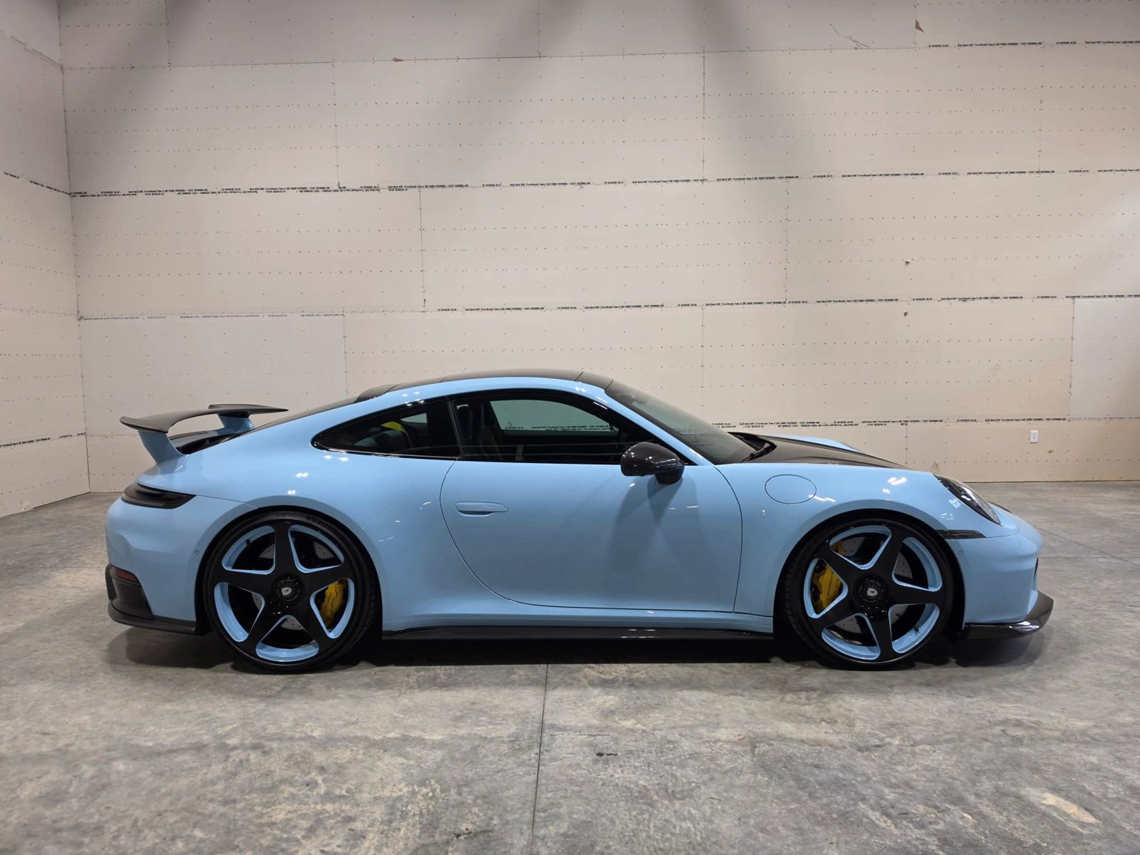 Used 2026 Porsche 911 GTS image 5
