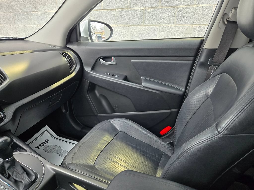 Used 2013 Kia Sportage SX w/ SX Premium Pkg FWD image 31