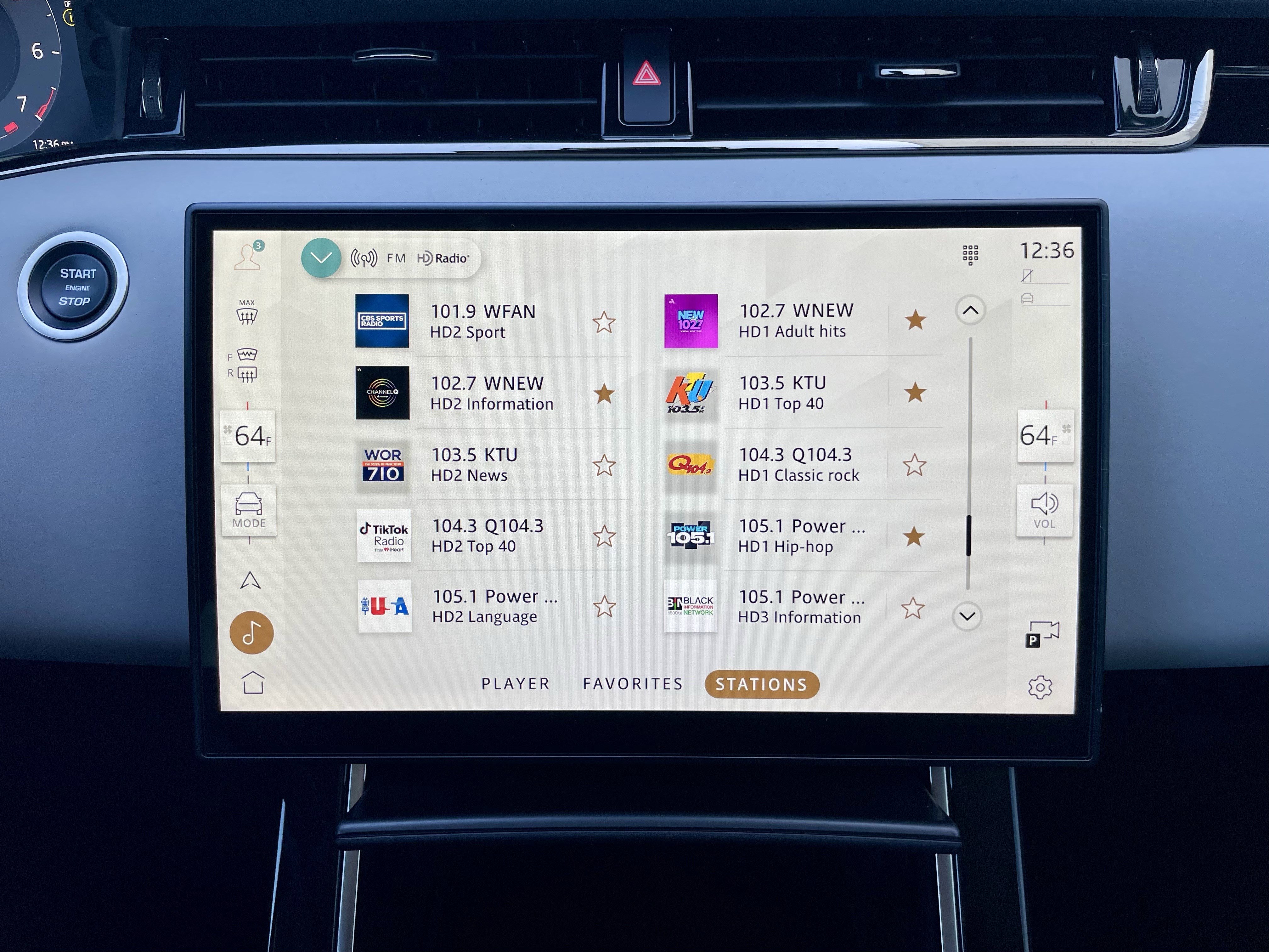 Certified 2025 Land Rover Range Rover Evoque Dynamic SE AWD/4WD image 29