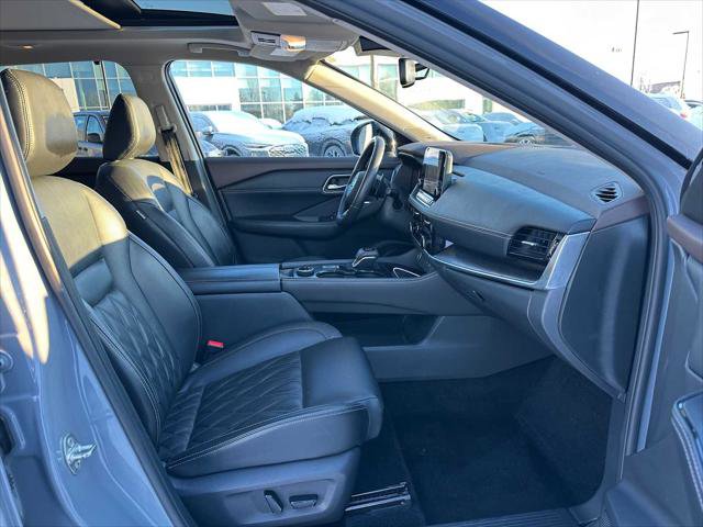 Used 2021 Nissan Rogue Platinum image 10