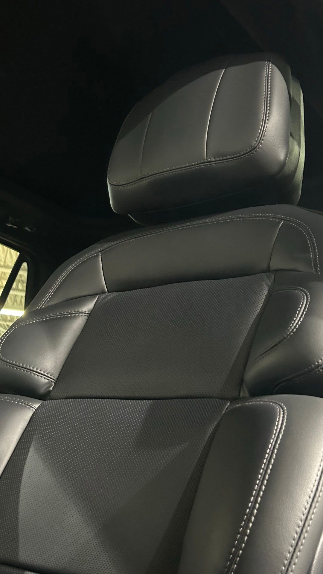 New 2026 Lincoln Navigator L Reserve AWD/4WD image 46