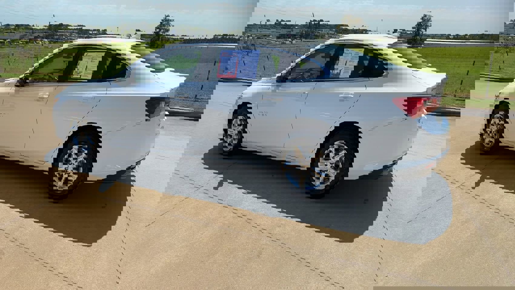 Used 2024 Chevrolet Malibu LT image 7