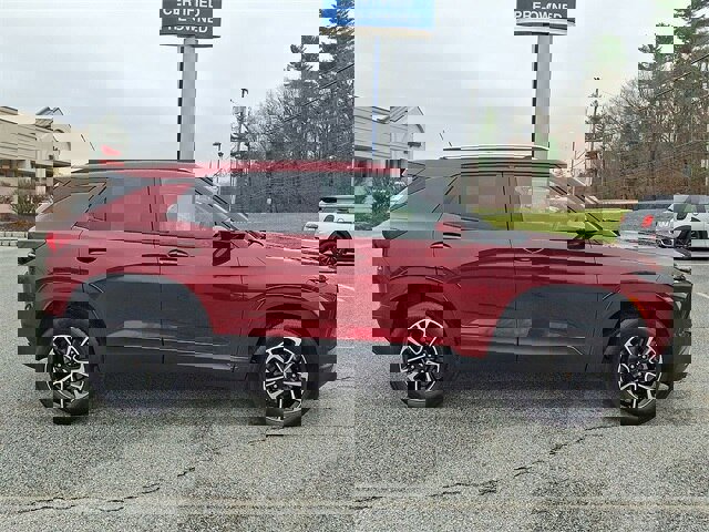 Used 2024 Chevrolet TrailBlazer LT image 25