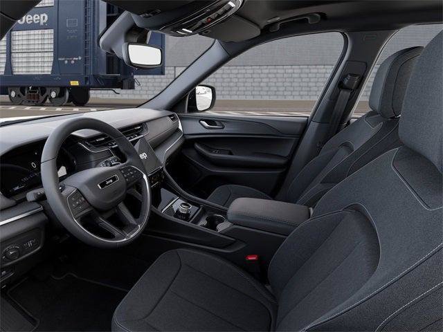 New 2025 Jeep Grand Cherokee L Laredo image 22