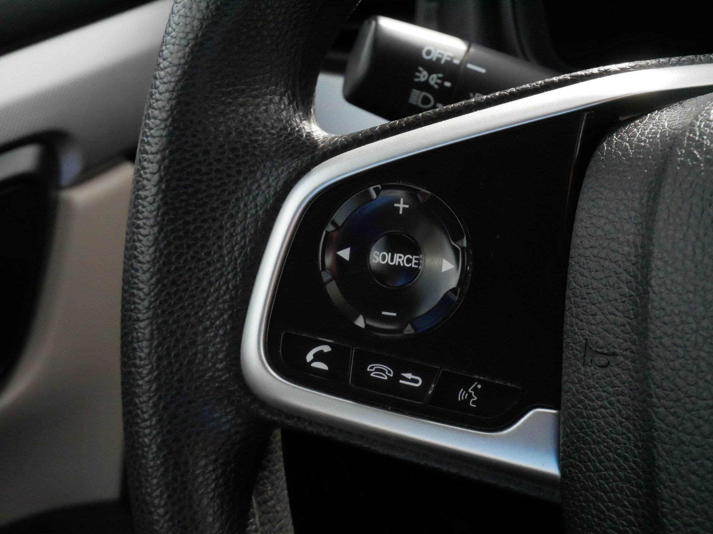Certified 2019 Honda CR-V LX image 26
