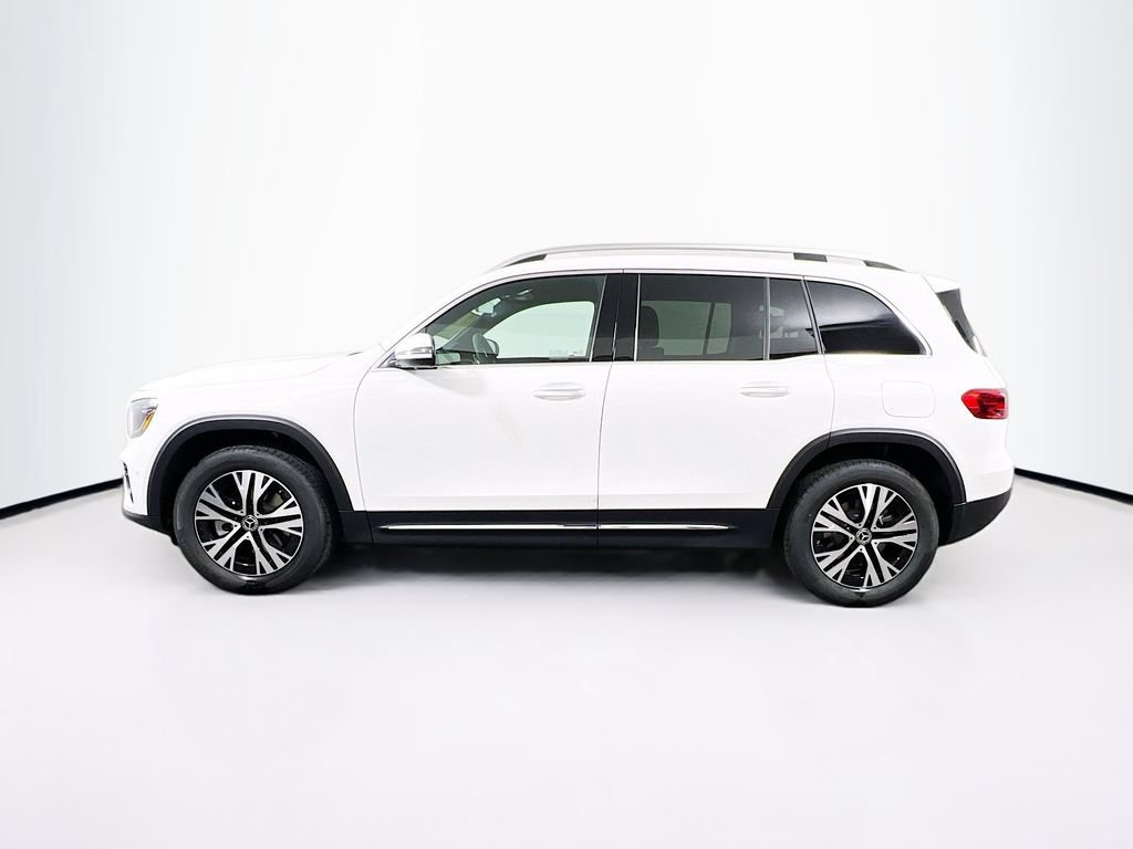 New 2026 Mercedes-Benz GLB 250 4MATIC image 4