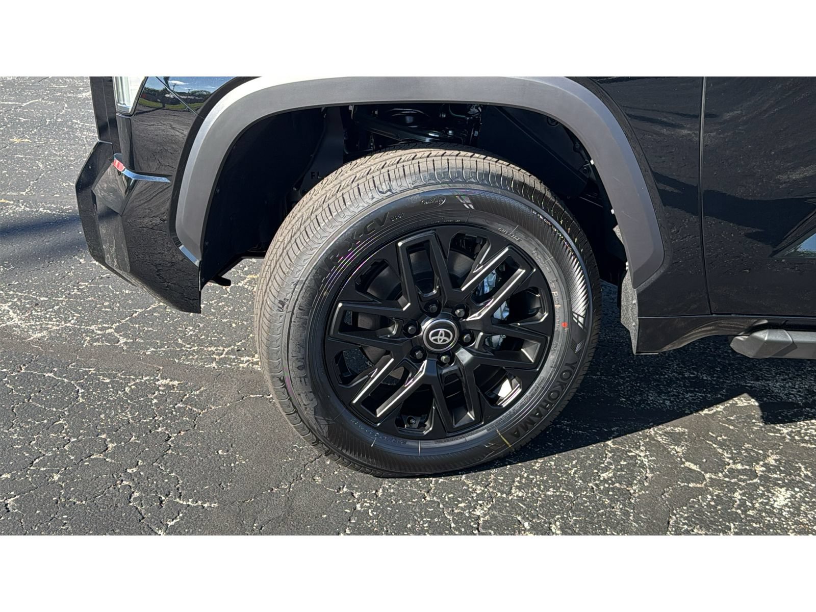 New 2026 Toyota Tundra Limited AWD/4WD image 10