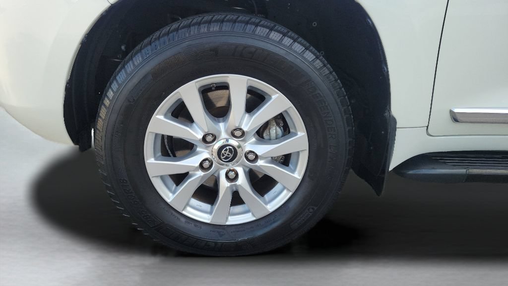 Certified 2021 Toyota Land Cruiser AWD/4WD image 28