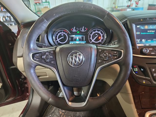 Used 2016 Buick Regal Premium w/ Driver Confidence Package #2 FWD image 12