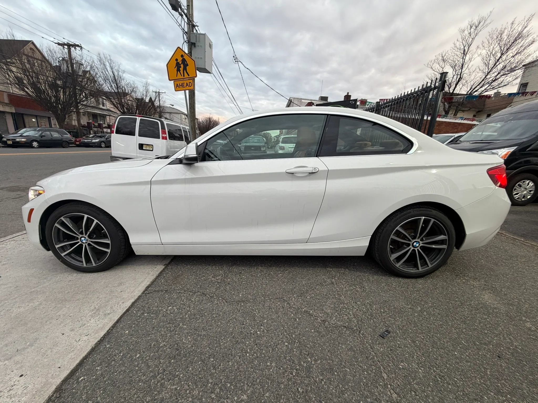 Used 2018 BMW 230i xDrive Coupe image 3