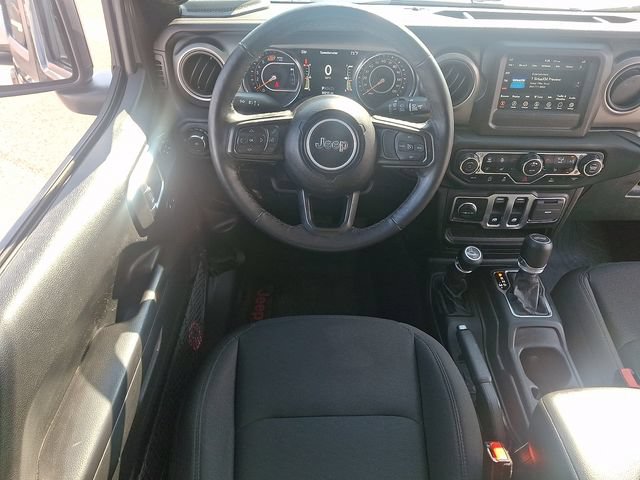 Used 2021 Jeep Wrangler Sport AWD/4WD image 2