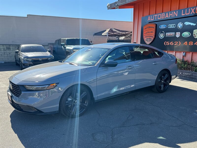 Used 2025 Honda Accord Sport-L image 9