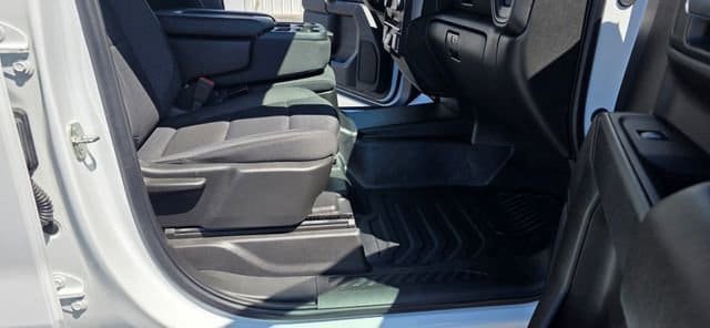 Used 2024 Chevrolet Silverado 1500 W/T w/ Z71 Off-Road Package AWD/4WD image 15