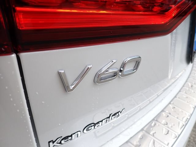 Used 2024 Volvo V60 B5 Cross Country Plus w/ Protection Package Premier AWD/4WD image 7