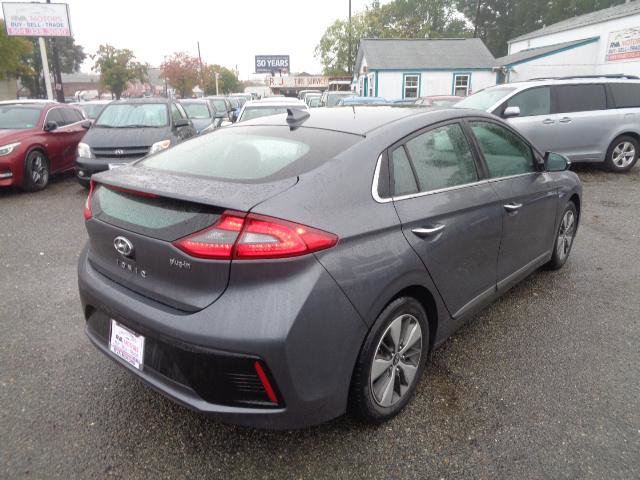 Used 2018 Hyundai Ioniq Limited image 15