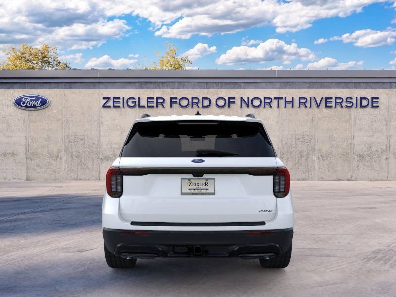 New 2026 Ford Explorer ST-Line w/ ST-Line Street Pack AWD/4WD image 5