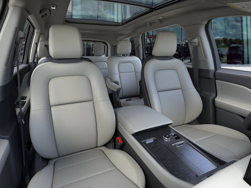 New 2026 Lincoln Aviator AWD image 28