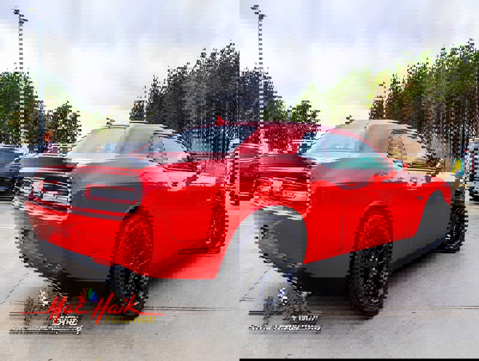 Used 2023 Dodge Challenger R/T w/ Plus Package image 6