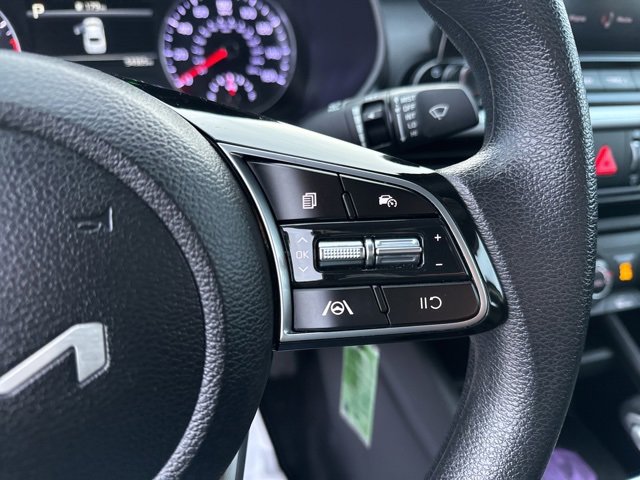 Used 2023 Kia Forte LXS image 15