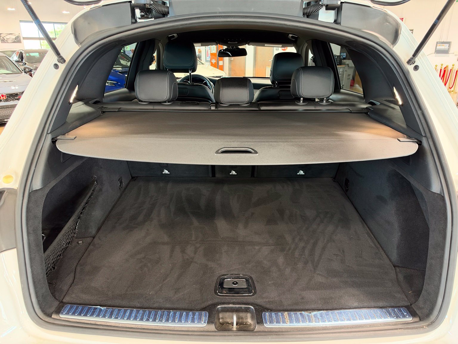Used 2019 Mercedes-Benz GLC 300 image 40