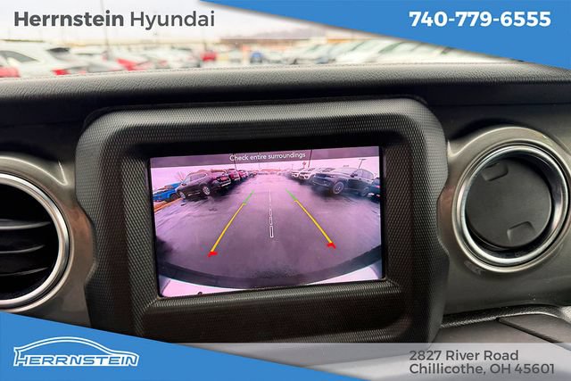 Used 2021 Jeep Wrangler Unlimited Sahara AWD/4WD image 16