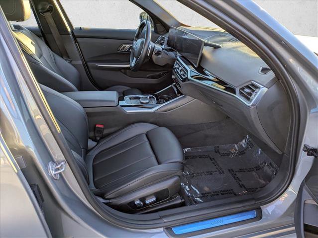 Used 2023 BMW 330e w/ Convenience Package image 22