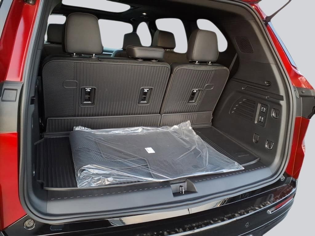 New 2026 Buick Enclave Sport Touring w/ Power Package FWD image 16