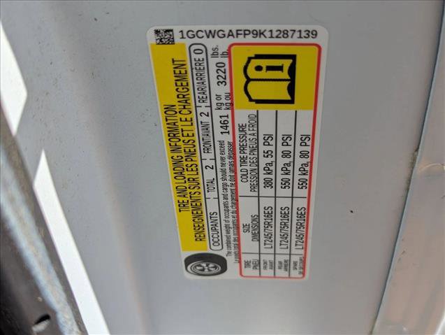 Used 2019 Chevrolet Express 2500 RWD image 14