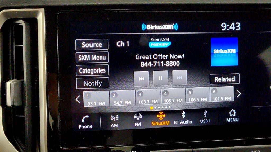 Used 2025 Nissan Frontier SV image 18