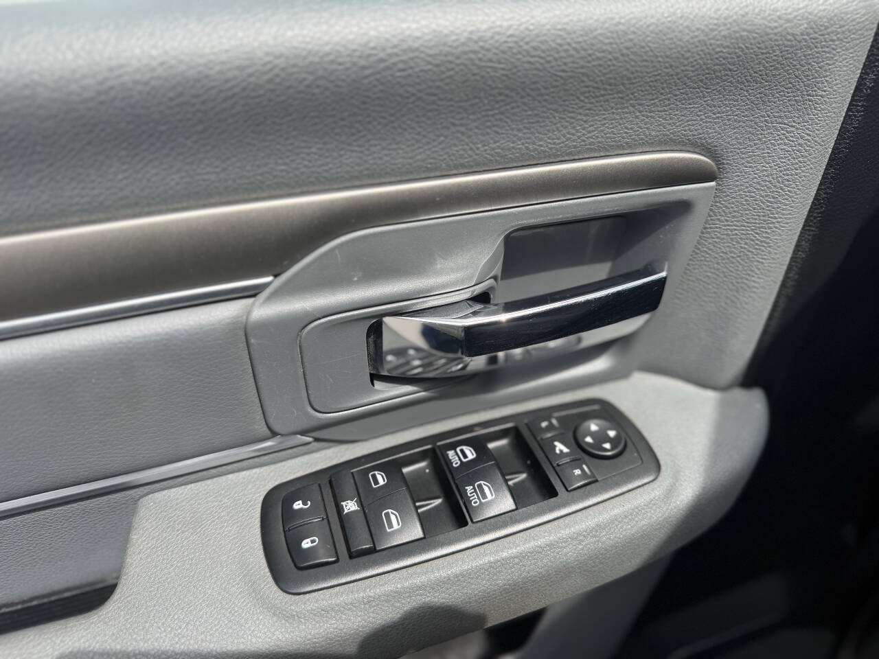 Used 2014 RAM 1500 Big Horn AWD/4WD image 23